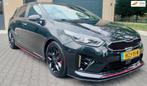 Kia CEED 1.6 T-GDi GT 204PK Volle Auto CarPlay Stuur Verwarm, Auto's, Voorwielaandrijving, 15 km/l, Gebruikt, 4 cilinders
