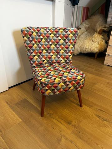 Vintage Cocktailstoel in Retro Stijl - Opnieuw Bekleed beschikbaar voor biedingen