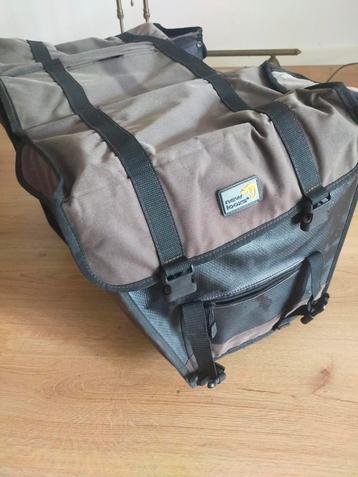 Stoere NewLooxs fietstas camouflage groen. beschikbaar voor biedingen