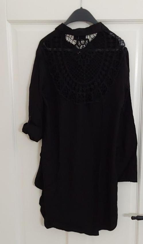 luchtige lange  zwarte blouse, Kleding | Dames, Blouses en Tunieken, Zo goed als nieuw, Maat 38/40 (M), Zwart, Ophalen of Verzenden