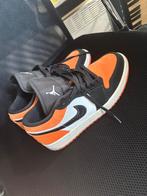 Air Jordan 1 low Shattered Backboard 40,5, Ophalen of Verzenden, Zo goed als nieuw
