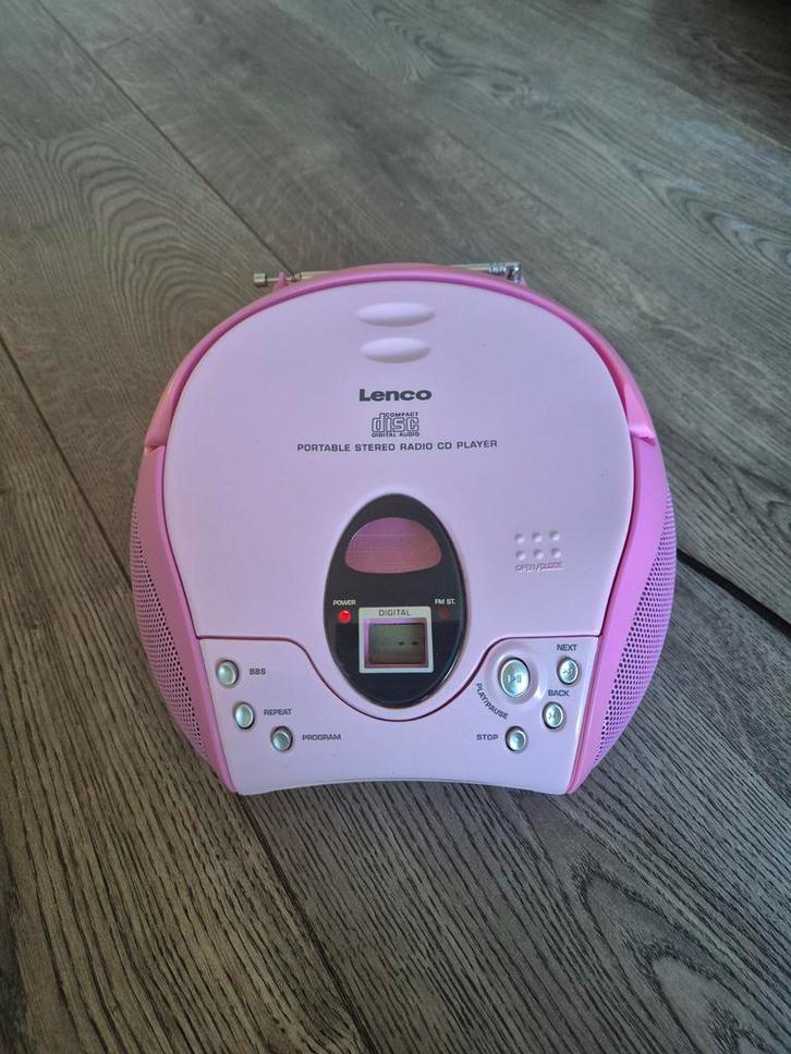 Lenco Roze Radio/CD Speler - Draagbaar & Functioneel, Audio, Tv en Foto, Cd-spelers, Gebruikt, Overige merken, Draagbaar, Met radio