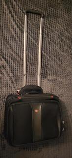 Wenger laptoptrolley met uitschuifbaar handvat & veel vakken, Ophalen, Uitschuifbare handgreep, Gebruikt, Hard kunststof