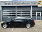 BMW 3-serie Touring 318d Corporate Lease Luxury Line, 4 cilinders, 1465 kg, Zwart, 3-Serie