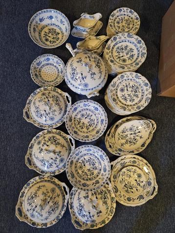 Petrus Regout Blue Onion / Zwiebelmuster servies (19de eeuws beschikbaar voor biedingen