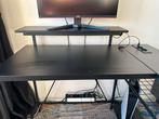 Gaming Bureau Zwart Carbon, Ophalen of Verzenden, Zo goed als nieuw, Bureau