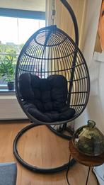 Trendy hangstoel met standaard  voor binnen en buiten, Tuin en Terras, Ophalen, Zo goed als nieuw