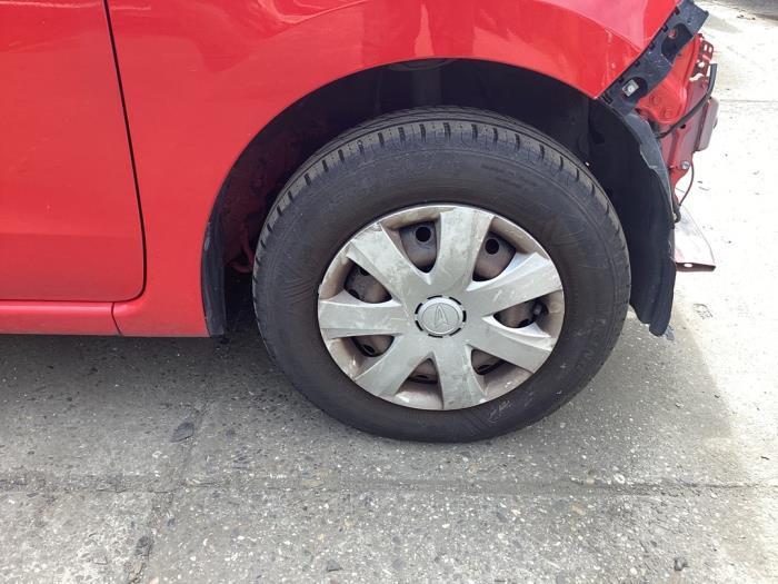 Fusee rechts-voor van een Daihatsu Cuore, Auto-onderdelen, Ophanging en Onderstel, Daihatsu, Gebruikt, 3 maanden garantie, Ophalen of Verzenden