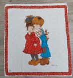Vintage Theedoek Sarah Kay (60 x 54 cm), Antiek en Kunst, Ophalen of Verzenden
