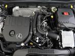 Mercedes-Benz A-klasse 180 Business Solution AMG / Plus Pack, Auto's, 12 maanden, Euro 6, Lichtsensor, Wit