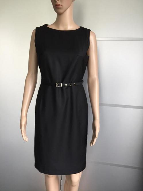 E928 Tommy Hilfiger maat 38=M wollen jurkje jurk zwart, Kleding | Dames, Jurken, Zo goed als nieuw, Maat 38/40 (M), Zwart, Knielengte