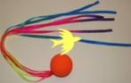 Gummibal met lint. Bal diameter 5cm. Lint 37 cm  motoriek, Go, Go, Nieuw, Ophalen of Verzenden