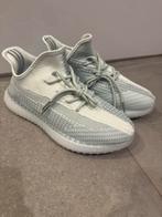 Yeezy 350, Kleding | Heren, Schoenen, Nieuw, Ophalen of Verzenden, Yeezy Boost 350 V2, Wit