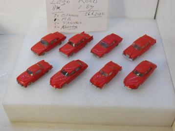LEGO  -8 X Pers. auto modellen 1:87 -  alle  8 zijn ROOD   beschikbaar voor biedingen