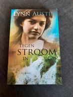 Lynn Austin - Tegen de stroom in, Ophalen of Verzenden, Zo goed als nieuw, Lynn Austin, Nederland
