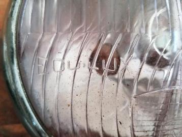 Citroen traction avant koplamp  beschikbaar voor biedingen