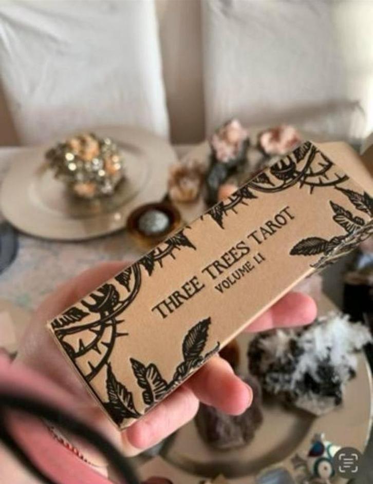NEW- Oak, Ash & Thorn Tarot Deck Three Trees Tarot, Boeken, Esoterie en Spiritualiteit, Nieuw, Overige typen, Tarot of Kaarten leggen