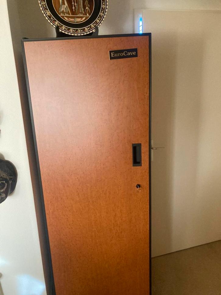 Klimaatkast EuroCave - Perfecte Staat!, Huis en Inrichting, Woonaccessoires | Wijnrekken, Zo goed als nieuw, 75 cm of meer, Hout