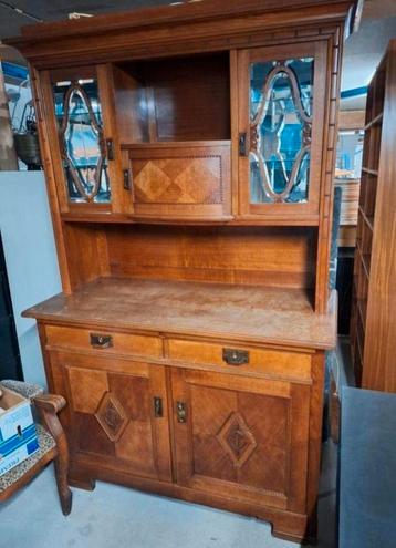 Art deco kast, buffetkast  beschikbaar voor biedingen