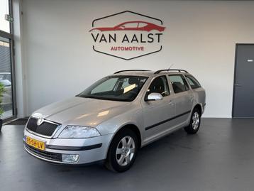 Skoda Octavia Combi 1.6 Elegance/ Airco/ Trekhaak/ Sensoren  beschikbaar voor biedingen