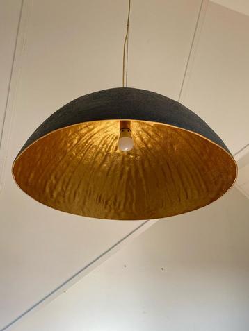 Mooie lamp moet weg! beschikbaar voor biedingen