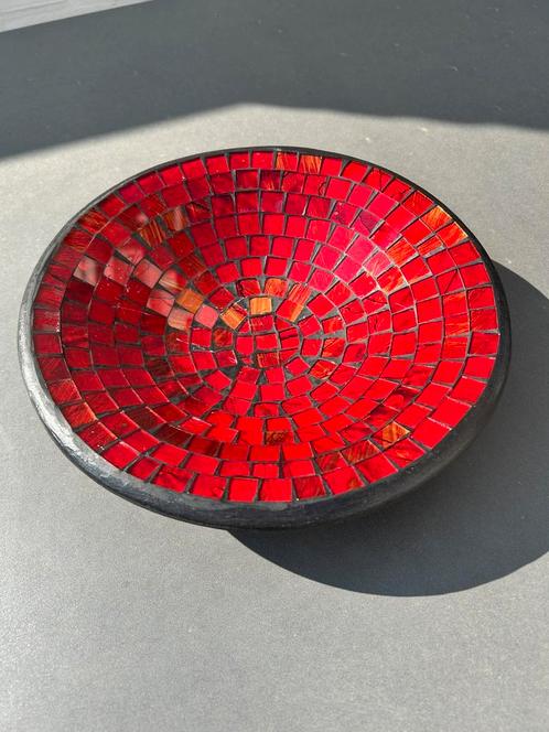 Schaal met glas mozaiek., Huis en Inrichting, Woonaccessoires | Schalen en Manden, Zo goed als nieuw, Rond, Glas, Ophalen of Verzenden