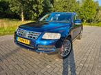 Volkswagen Touareg 4.2 fsi V8 2004, Automaat, 4200 cc, Blauw, Leder
