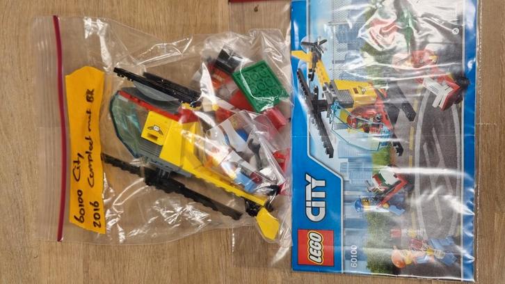 Lego City 60100 Luchthaven VIP Service, Kinderen en Baby's, Speelgoed | Duplo en Lego, Gebruikt, Lego, Complete set, Ophalen of Verzenden