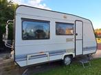 Adria caravan 1000kg, Caravans en Kamperen, Caravans, Vast bed, Treinzit, 750 - 1000 kg, Particulier