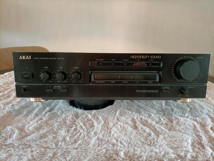 akai versterker AM 06, Audio, Tv en Foto, Tuners, Zo goed als nieuw, Ophalen