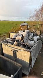 Partij PVC hulpstukken 125mm, Doe-het-zelf en Verbouw, Buizen en Afvoer, Ophalen, Bochten, Pvc, Zo goed als nieuw