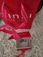 Zilveren ring met turquoise steen, 18 tot 19, Blauw, Ophalen of Verzenden, Zo goed als nieuw