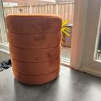 Terracotta Poef Intratuin - Zo goed als nieuw!, Huis en Inrichting, Banken | Voetenbanken en Poefen, Ophalen, Minder dan 50 cm