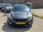 Kia Cee'd 1.6 GDI Business Pack 5 deurs! NL AUTO NAP! Navi l, Auto's, Voorwielaandrijving, Euro 5, Gebruikt, 4 cilinders