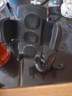 Telefoonhouder met 3 schroefgaten ., Ophalen, Zo goed als nieuw, Auto
