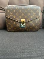 Desinger tas nieuw., Sieraden, Tassen en Uiterlijk, Tassen | Schoudertassen, Ophalen of Verzenden, Zo goed als nieuw, Zwart