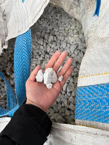 Halve bigbag 0,5m3 grind / split grijs/ icy blue beschikbaar voor biedingen