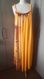 Nieuw Jurk met geknoopt halsje Geel met bruin, Ophalen of Verzenden, Nieuw, Geel, Onder de knie