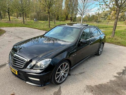 Mercedes E63 AMG 5.5 V8 BiTURBO Performance Package, Auto's, Mercedes-Benz, Bedrijf, E-Klasse, 360° camera, 4x4, Aangepast voor mindervaliden