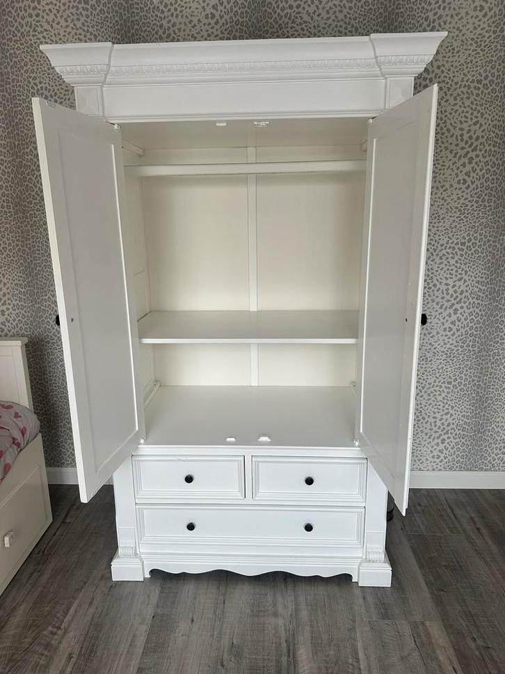 Witte Brocante Kinderkledingkast, Huis en Inrichting, Kasten | Kledingkasten, Gebruikt, 150 tot 200 cm, 100 tot 150 cm, 50 tot 75 cm