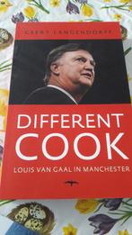 Geert Langendorff - Different Cook Louis van Gaal, Ophalen of Verzenden, Zo goed als nieuw, Balsport, Geert Langendorff