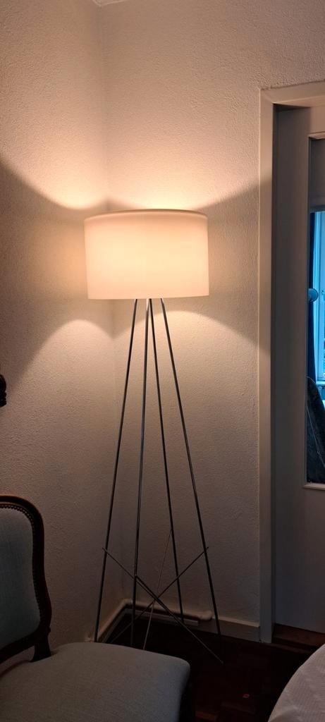 Flos Ray F2 Staande lamp, Huis en Inrichting, Lampen | Vloerlampen, Zo goed als nieuw, 150 tot 200 cm, Glas, Ophalen