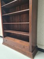 Antieke boekenkast. Massief, goede staat antiek., Huis en Inrichting, Ophalen, 100 tot 150 cm, 200 cm of meer, Zo goed als nieuw