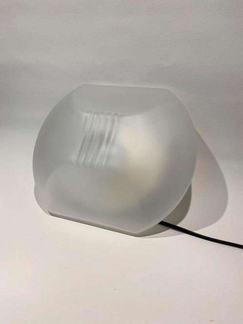 Vintage plafondlamp van mat glas, Huis en Inrichting, Lampen | Plafondlampen, Glas, Metaal, Ophalen of Verzenden