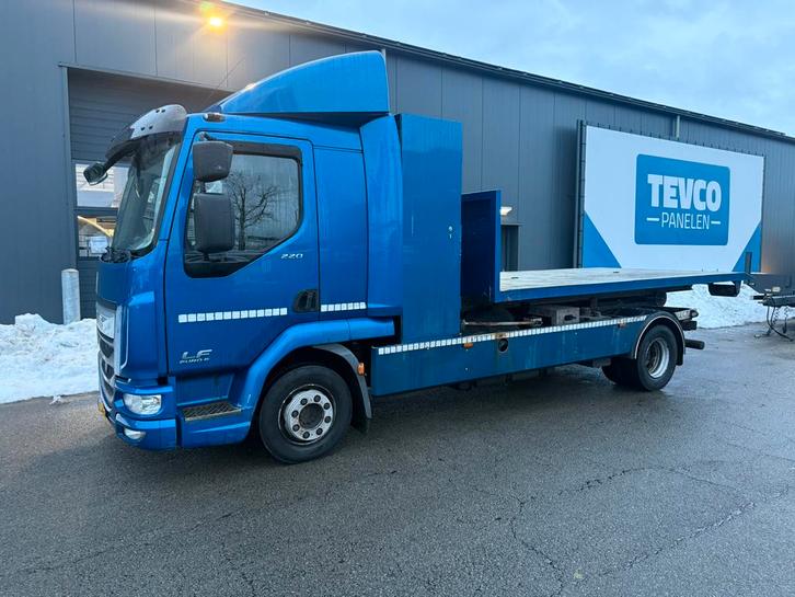 Daf LF containerwagen euro 6, Auto's, Vrachtwagens, Bedrijf, Achteruitrijcamera, Adaptive Cruise Control, Airbags, Airconditioning