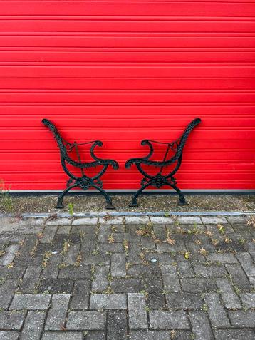 Oude metalem oud ijzer beschikbaar voor biedingen