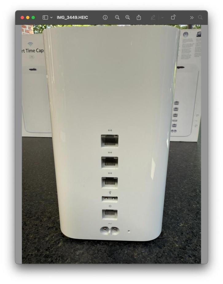 Apple AirPort Time Capsule 2TB, Computers en Software, Routers en Modems, Zo goed als nieuw, Router, Ophalen of Verzenden