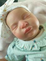 nieuwe reborn baby Laura, Verzamelen, Poppen, Ophalen of Verzenden, Nieuw, Babypop, Levensecht of Reborn