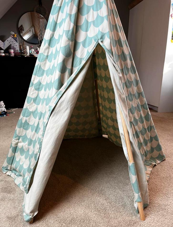 Nobodinoz Tipi Tent - Zeer Goede Staat!, Kinderen en Baby's, Speelgoed | Speeltenten, Zo goed als nieuw, Ophalen