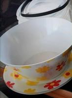 Vrolijke bloemen schaal en schaaltjes borden bestek plastic, Ophalen, Overige materialen, Zo goed als nieuw, Bord(en)